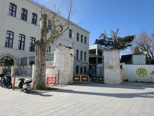 Istanbul University Faculty of Pharmacy
