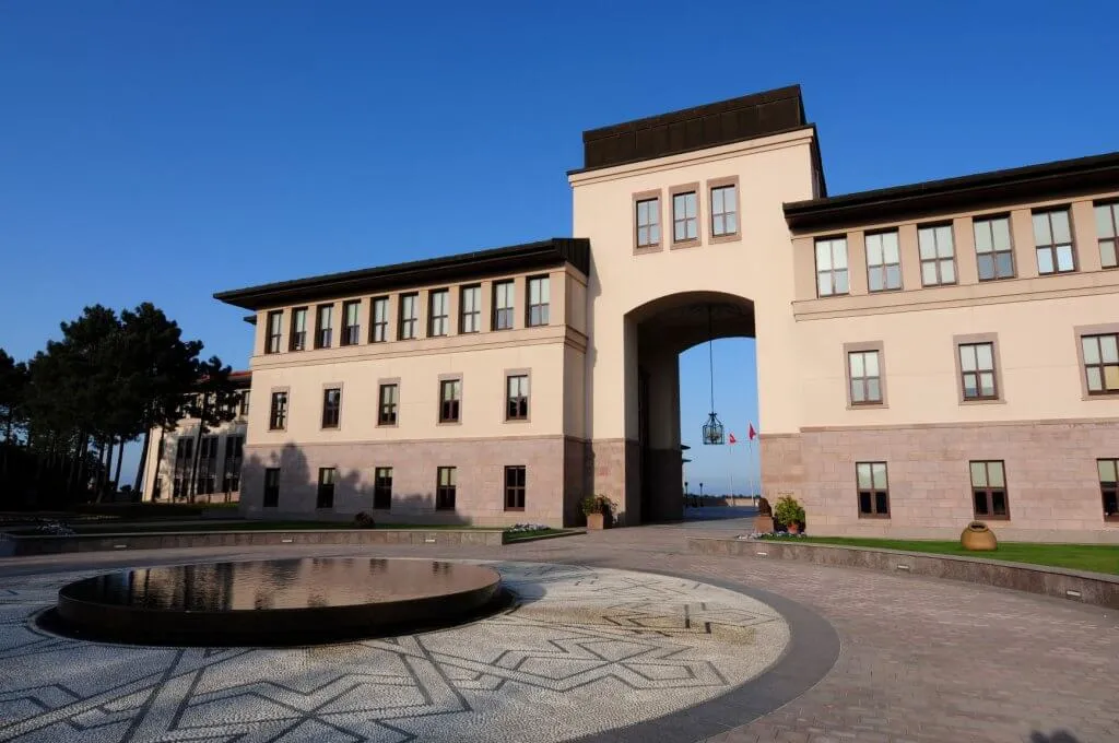 Koç University (Science & Arts)