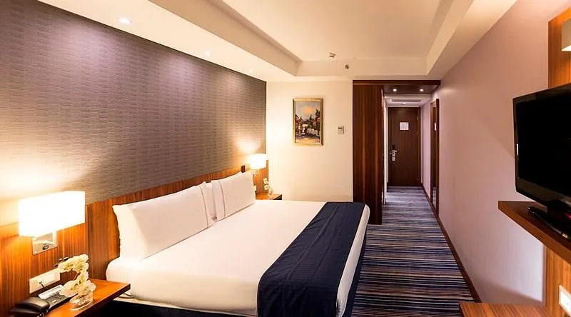 Taksim Express Hotel