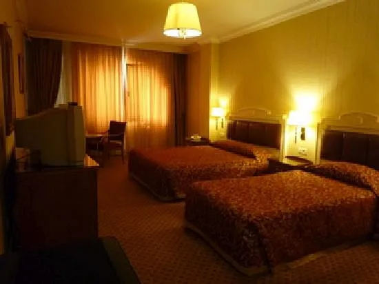 Taksim Metropark Hotel