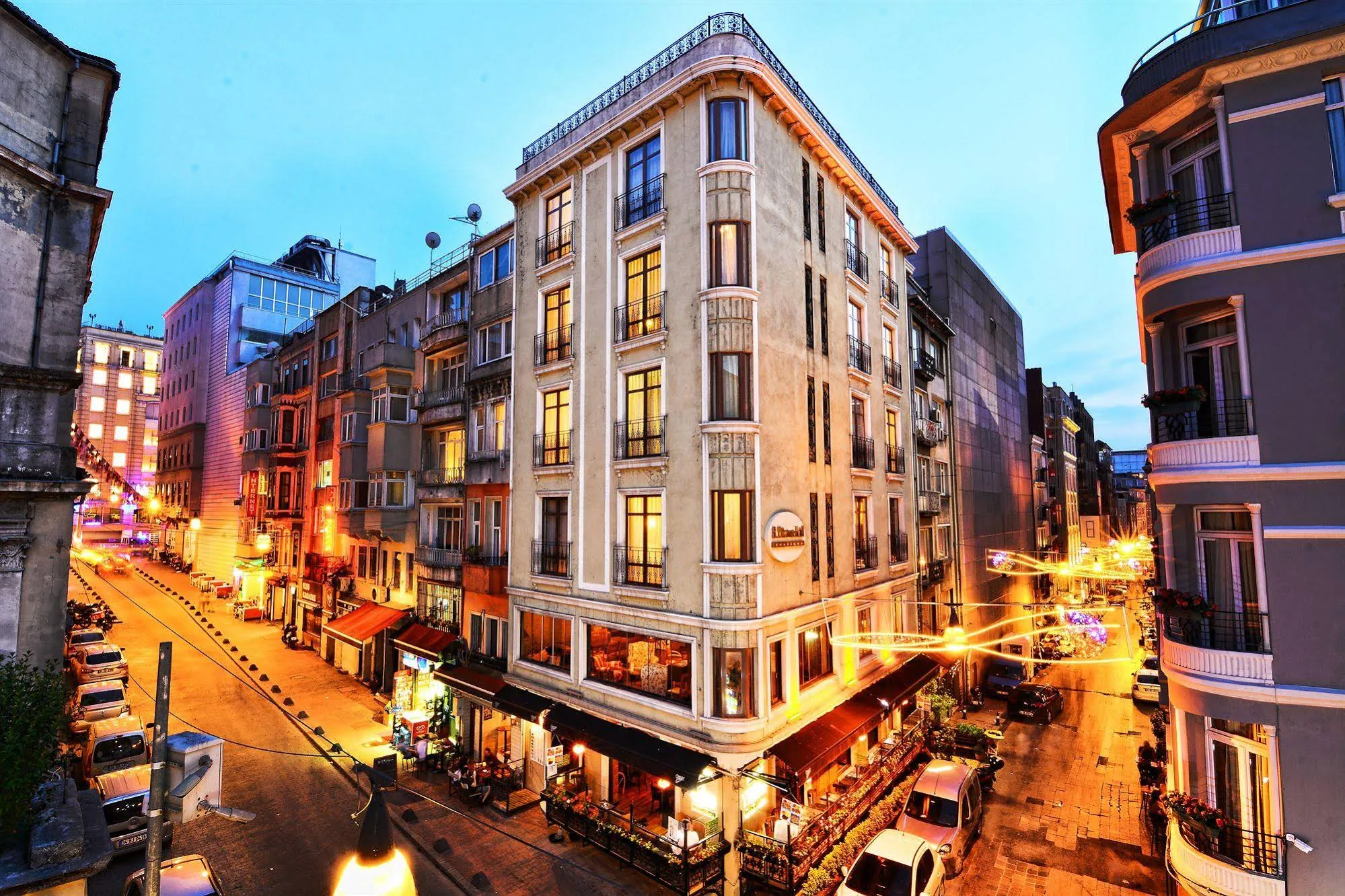Santa Ottoman Hotel